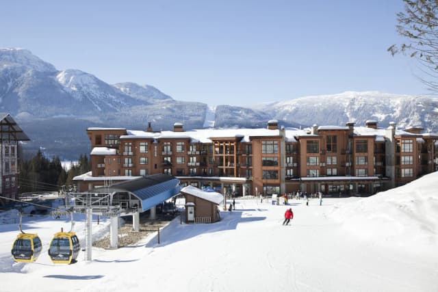 Lobby of The Sutton Place Hotel Revelstoke Mountain Resort